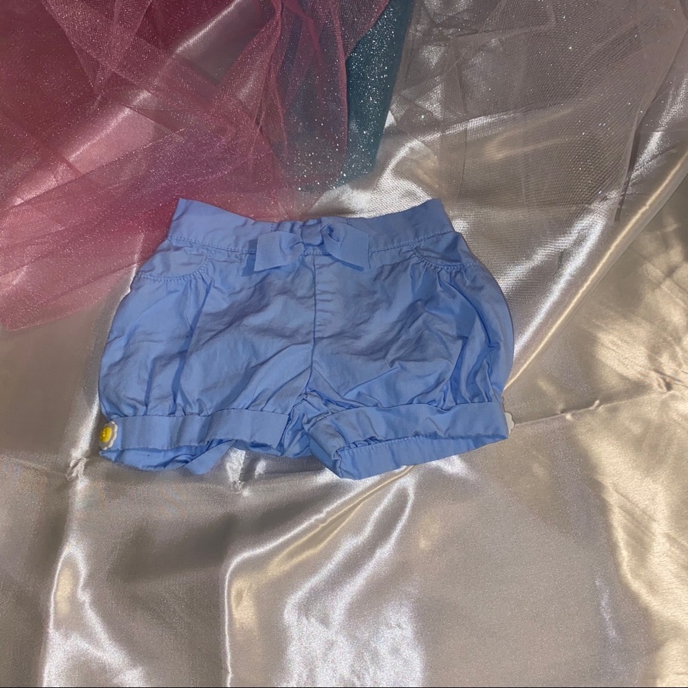 GYMBOREE 3-6 mos light blue shorts w/bow